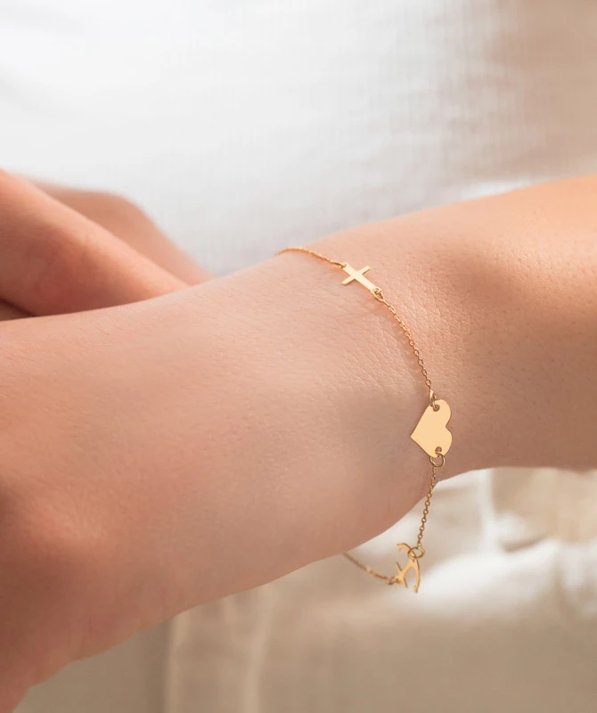 Faith Hope Love gold bracelet