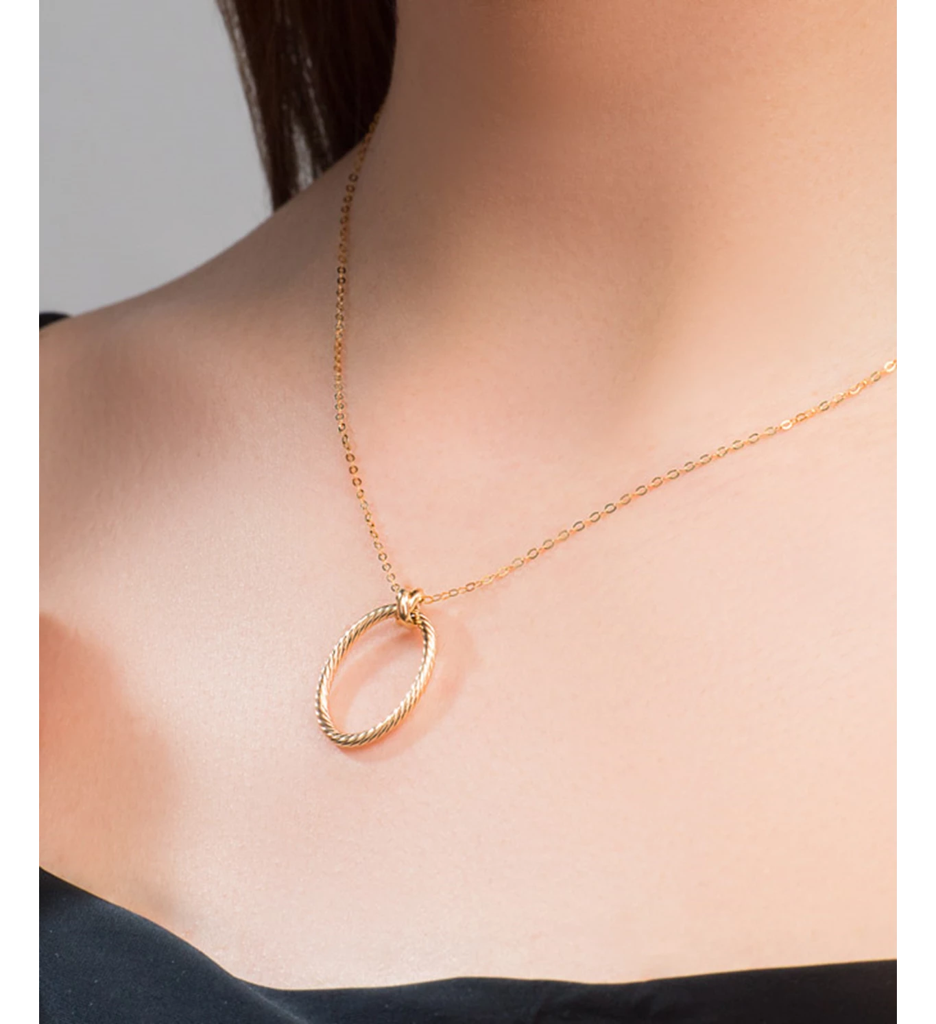 Oval Line zlatna ogrlica