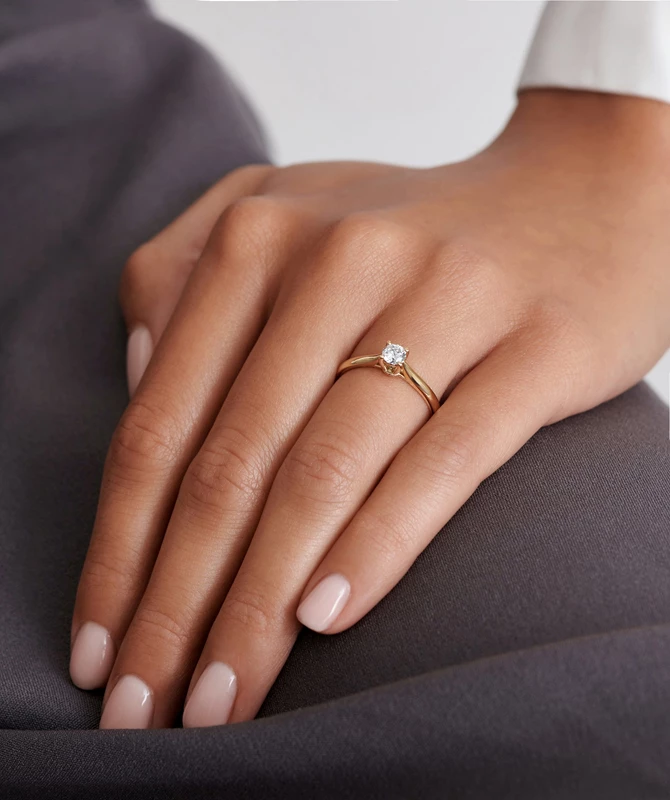 Chanson zlatni zaručnički prsten s dijamantom